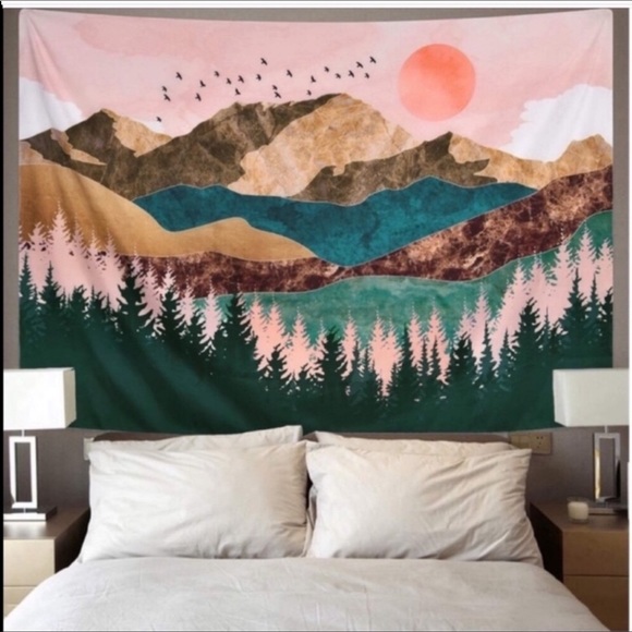 Urban Outfitters Mountain ⛰ Tapestry - Picture 2 of 2